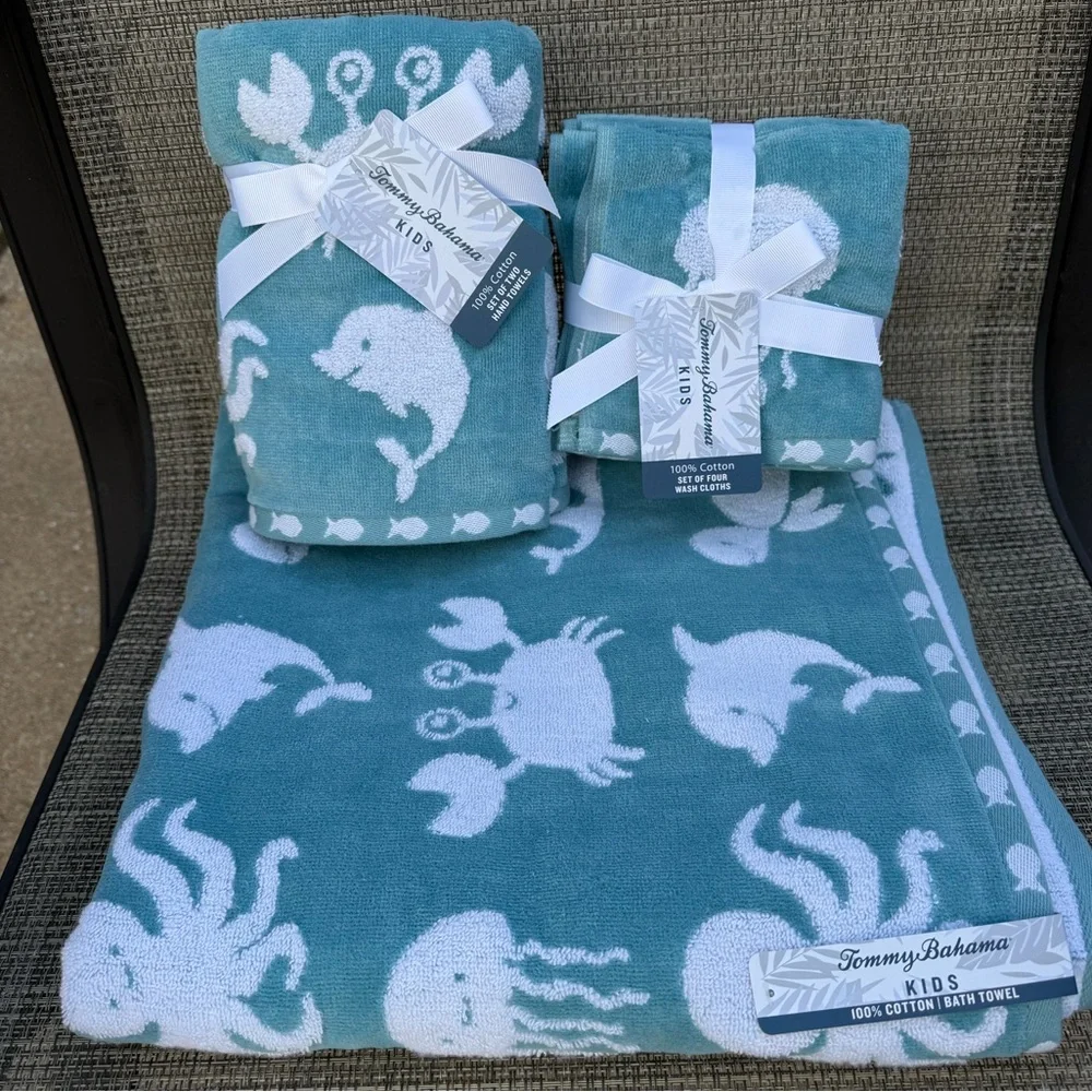 Tommy Bahama Kids Teal Whales Cotton Velour Bath Hand Washcloth Towel Set 7pc